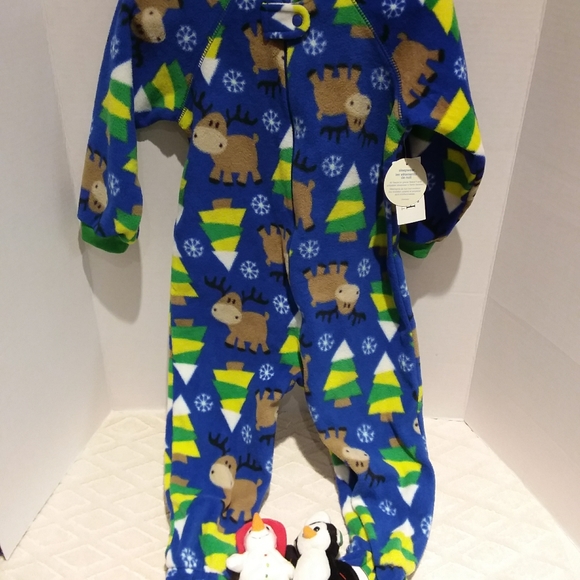 The Children's Place Other - Childrens Place fleece footsie pajamas-NWT